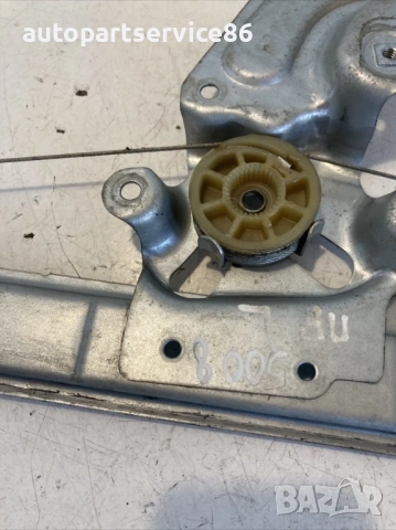 Регулатор за преден ляв прозорец на врата за Peugeot 5008 1.6 HDI (2012) 9682808980, снимка 3 - Части - 53744330