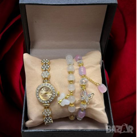 Дамски комплект от стилен часовник с цирконии и два броя гривни с естествени камъни и висулки пеперу, снимка 2 - Гривни - 46411350