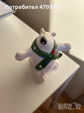 Статуетка - полярна мечка