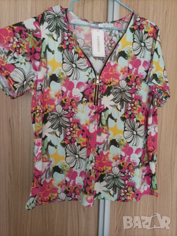 Нова флорална блуза , снимка 2 - Тениски - 45529716