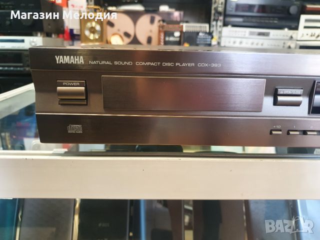 CD Player Yamaha CDX-393  В перфектно техническо и много добро визуално състояние., снимка 4 - Декове - 46188335