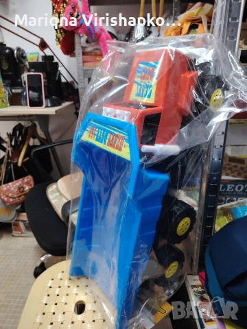 продавам детски самосвал , снимка 2 - Коли, камиони, мотори, писти - 54024369