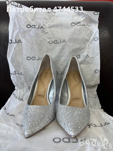 Сребърни обувки на висок ток, снимка 3 - Дамски обувки на ток - 53573417