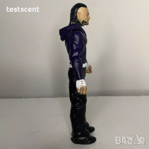 Екшън фигура WWE Jeff Hardy Basic Series Джеф Харди Mattel Purple Black Hooded, снимка 13 - Колекции - 48476865