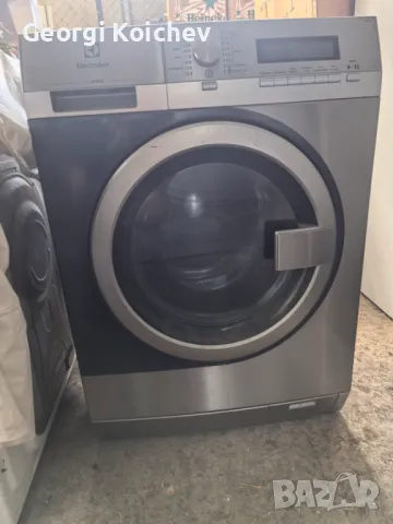 професионална пералня ELEKTROLUX  W170V