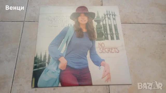 CARLY SIMON - грамофонна плоча LP., снимка 3 - Грамофонни плочи - 48440440