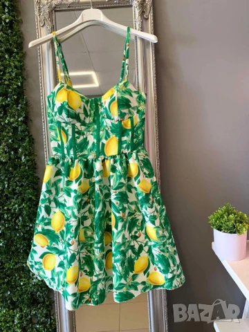 рокля с лимони 