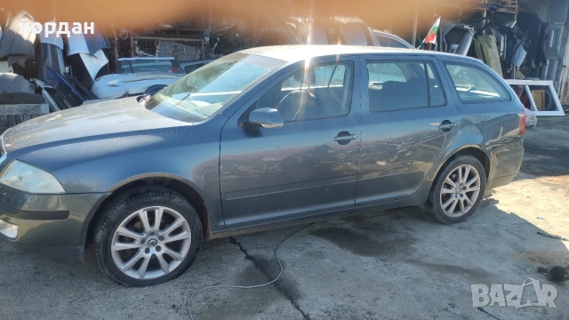 Шкода Октавия 2.0 дизел 105 коня. 4×4. продава се само на части., снимка 3 - Автомобили и джипове - 52222264