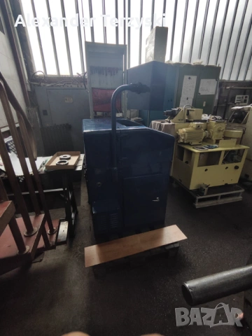 Японска резбонакатна машина Nissei , модел Fa-6U, снимка 5 - Други машини и части - 53005765