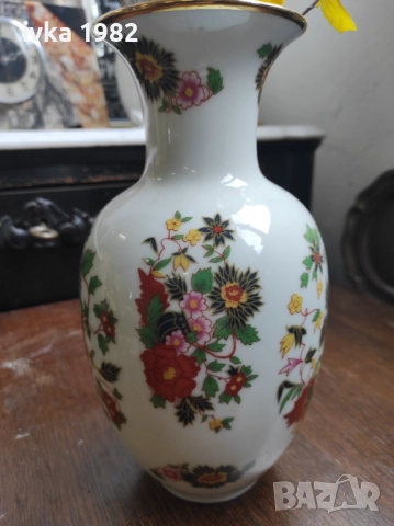 Цветна ваза, снимка 4 - Вази - 51959213
