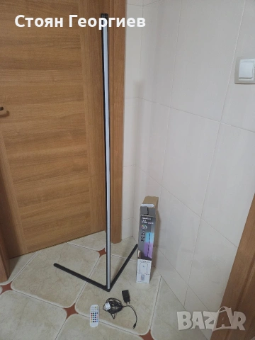 RGB LED ъглова подова лампа 360lm 140cm GRUNDIG музикален сензор