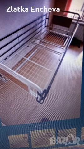 легло с повдигащ механизъм 