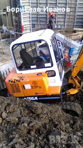 Услуги с 3.5 тонен багер, снимка 4 - Други услуги - 50938469