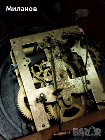 Стар механичен стенен часовник, снимка 12 - Антикварни и старинни предмети - 41806849