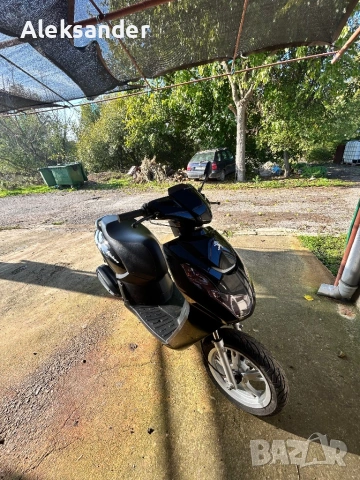 Скутер Peugeot kisbee 50cc 2019г, снимка 4 - Мотоциклети и мототехника - 53569042