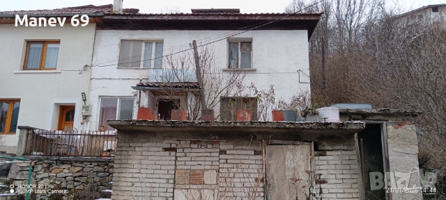 Продавам къща в гр.Смолян. 🏠, снимка 8 - Къщи - 53176965