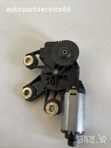 Мотор за чистачка заден за Volkswagen Touareg 2.5 TDI (2005) 7L0955712A, снимка 2 - Части - 54158716