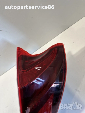 Стоп ляв задна за Toyota Prius 1.8 Hybrid (2018) 81560-47320, снимка 2 - Части - 54202877