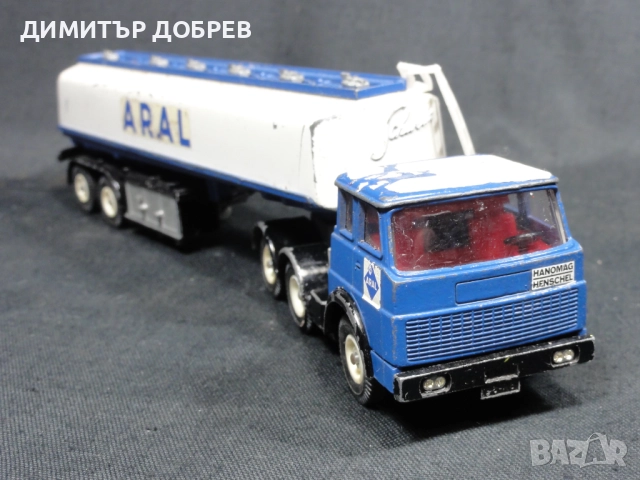 СТАРА РЕТРО МЕТАЛНА КОЛИЧКА КАМИОН ЦИСТЕРНА ARAL HENSCHEL SIKU GERMANY, снимка 2 - Колекции - 52361147