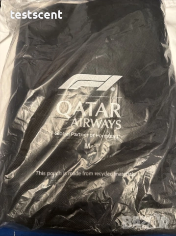 Комплект пижама Qatar Airways Бизнес Класа Formula 1 Pyjamas – унисекс размер М - чисто нови , снимка 2 - Други - 53867556