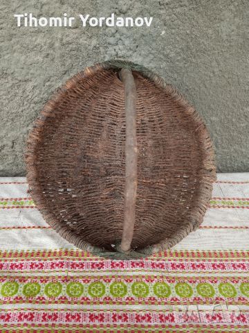 Стара плетена кошница., снимка 8 - Антикварни и старинни предмети - 45783384