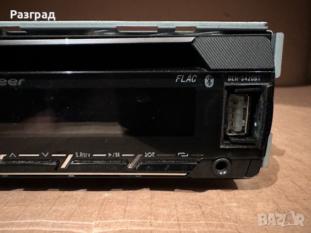 Плейър за автомобил Pioneer DEH-S420BT с Bluetooth,CD / USB, снимка 3 - Аксесоари и консумативи - 46019500