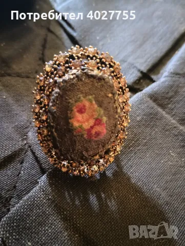 Пръстен с ръчно ушит гоблен 