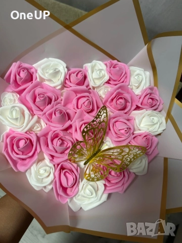 Подаръчни кутии и букети с рози, снимка 10 - Изкуствени цветя - 52393772