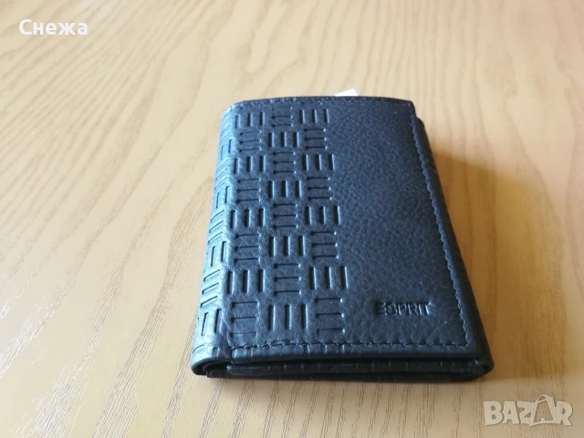 Esprit малък вертикален портфейл, снимка 4 - Портфейли, портмонета - 54153998