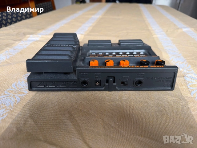 Процесор за бас китара Zoom, снимка 2 - Китари - 54182744