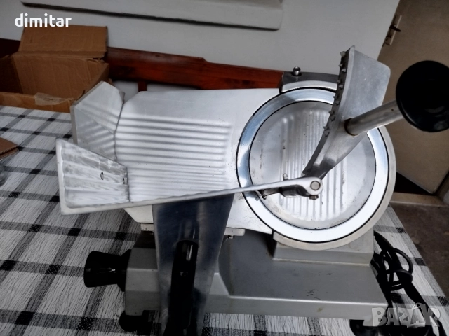 Професионална слайс  машина -250 мм, снимка 11 - Обзавеждане на кухня - 52467352