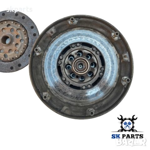 Комплект съединител и демпферен маховик Mercedes W210 Е230, снимка 2 - Части - 53111897