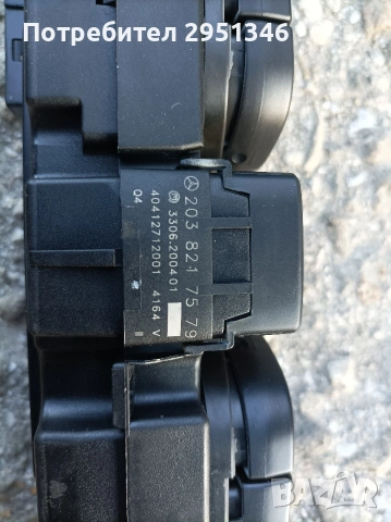 Панел бутони Mercedes CLK W203 W209 2038215679, снимка 3 - Части - 53669927