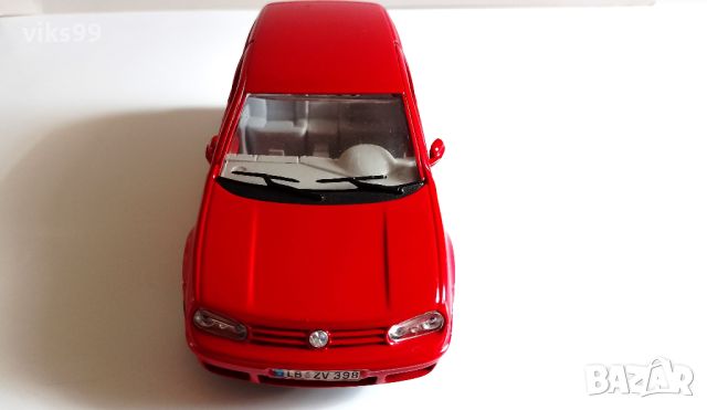 Bburago Volkswagen Golf 1998 1:24 Made in Italy, снимка 6 - Колекции - 45466030