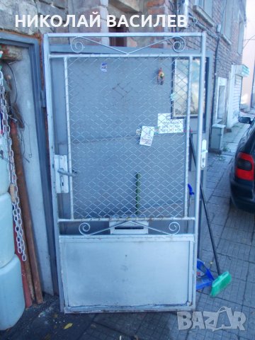 Метална   врата     /    1 . 10   см   .  ширина   /    на   2 . 40    м  / височина    ., снимка 4 - Входни врати - 44052373
