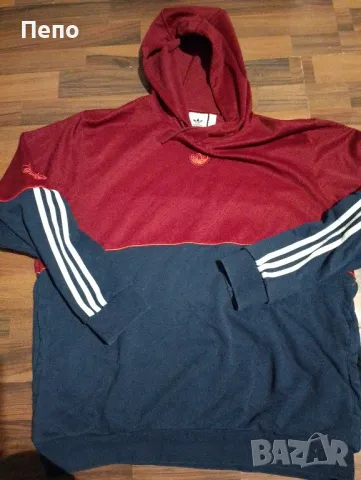 Блуза Adidas , снимка 1 - Спортни дрехи, екипи - 49029010