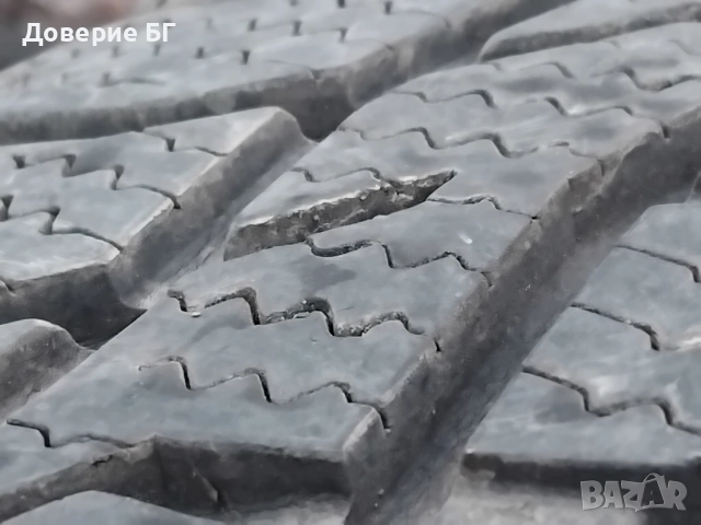 Гуми 235 65 17 Виати Viatti 4 броя. Нов внос. Не са нови!, снимка 2 - Гуми и джанти - 52880549