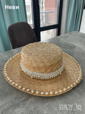 Сламена дамска шапка с декорация от перли, снимка 4 - Шапки - 54172456