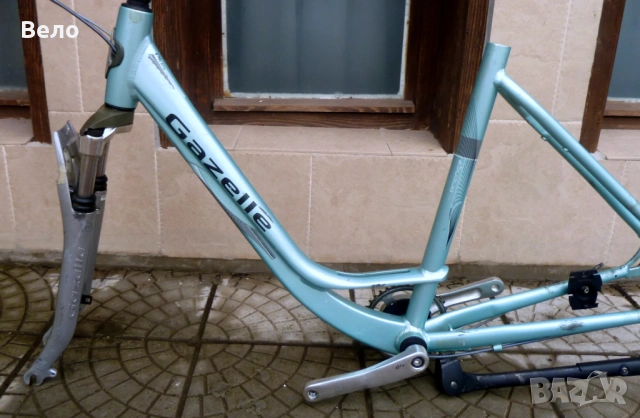 Алуминиева рамка ГАЗЕЛЕ ! 28 цола за вътрешни скорости !, снимка 5 - Части за велосипеди - 53285582
