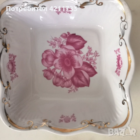 4 квадратни купи с позлата НОВО, снимка 2 - Сервизи - 52811926