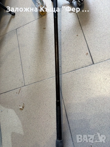 Въдици с макари и сигнализатори, снимка 12 - Въдици - 54146708