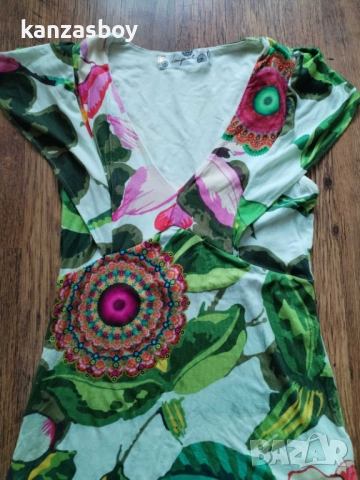 Desigual - страхотна дамска тениска S, снимка 4 - Тениски - 52957325