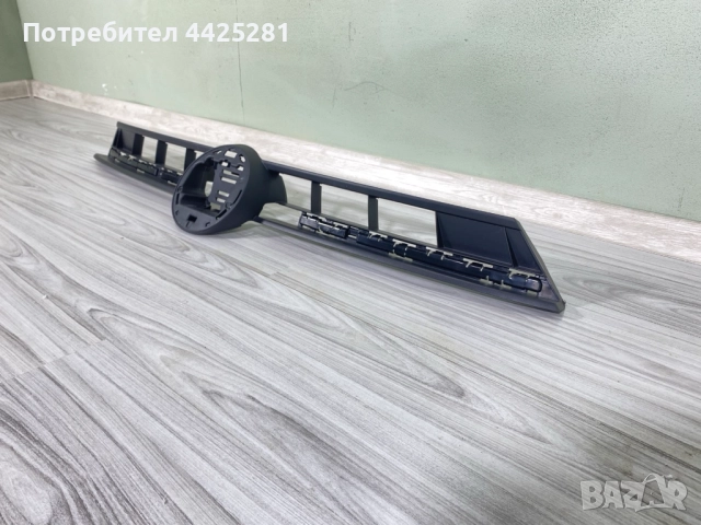 решетка радиаторна  VW Polo 2020-2025 г. #1037V, снимка 2 - Части - 52678472