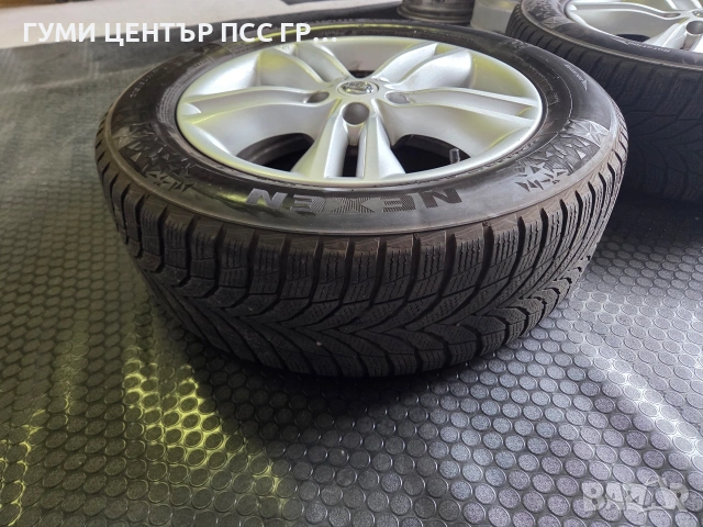 Джанти 17 цола Нисан + гуми М+S dot 22, снимка 2 - Гуми и джанти - 53322794