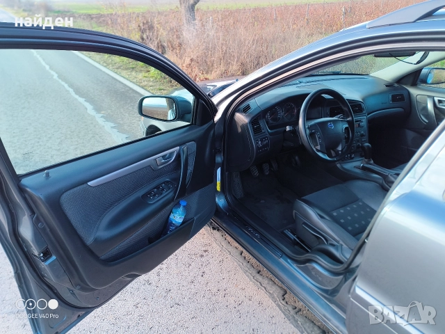 Volvo V70, снимка 5 - Автомобили и джипове - 52983695