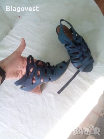 Дамски обувки за поправка, снимка 2 - Дамски обувки на ток - 54154092