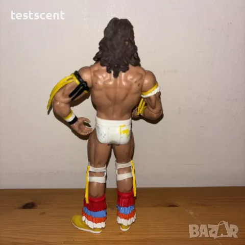 Екшън фигура WWE The Ultimate Warrior Summerslam Mattel Classic Superstars WWF figure играчка White, снимка 3 - Колекции - 49150176