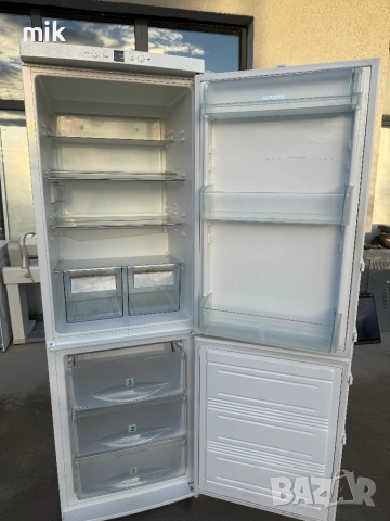 Хладилник с фризер Либхер с 2 компресора 180см , снимка 3 - Хладилници - 52614906
