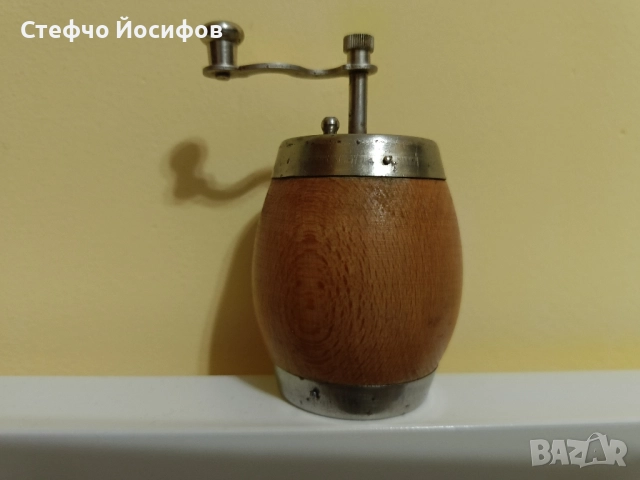 Българска мелничка, снимка 2 - Антикварни и старинни предмети - 51954164