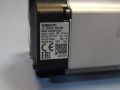 серво мотор Omron R88M-G40030H-BS2 AC servo motor 1.3Nm 106V, снимка 4